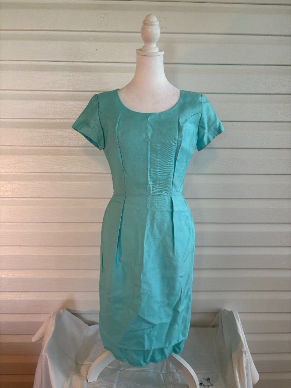 Vintage Women's Dress 1970's Zip Back see measurements for Size info